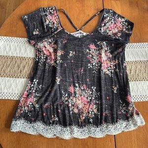 Rewind Lace Cross Top Tee